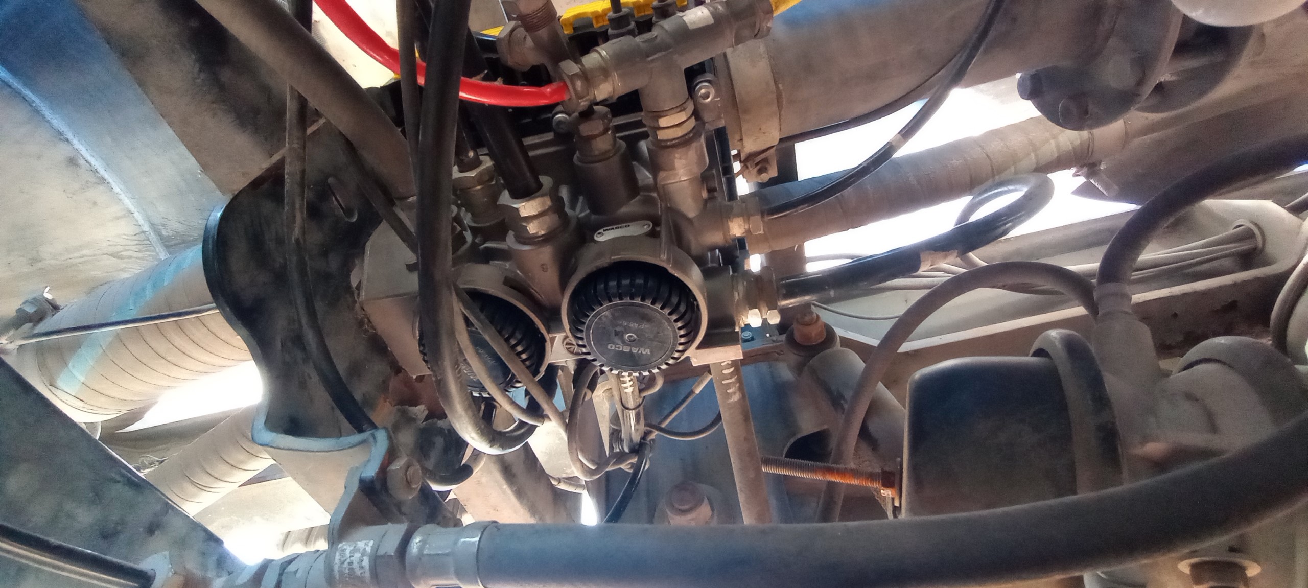 Reparación especializada de sistemas neumáticos